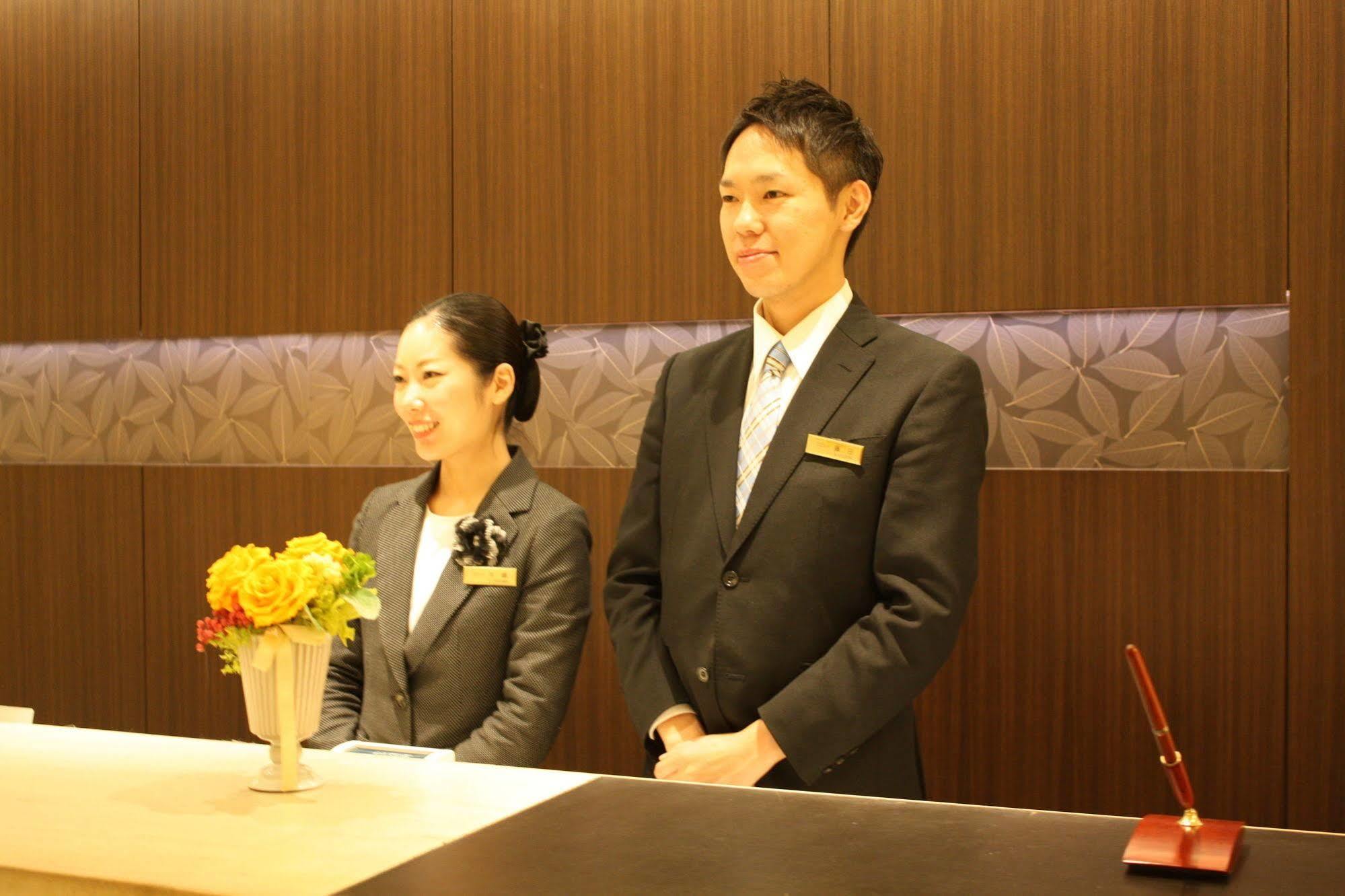Richmond Hotel Kumamoto Shinshigai Exteriör bild